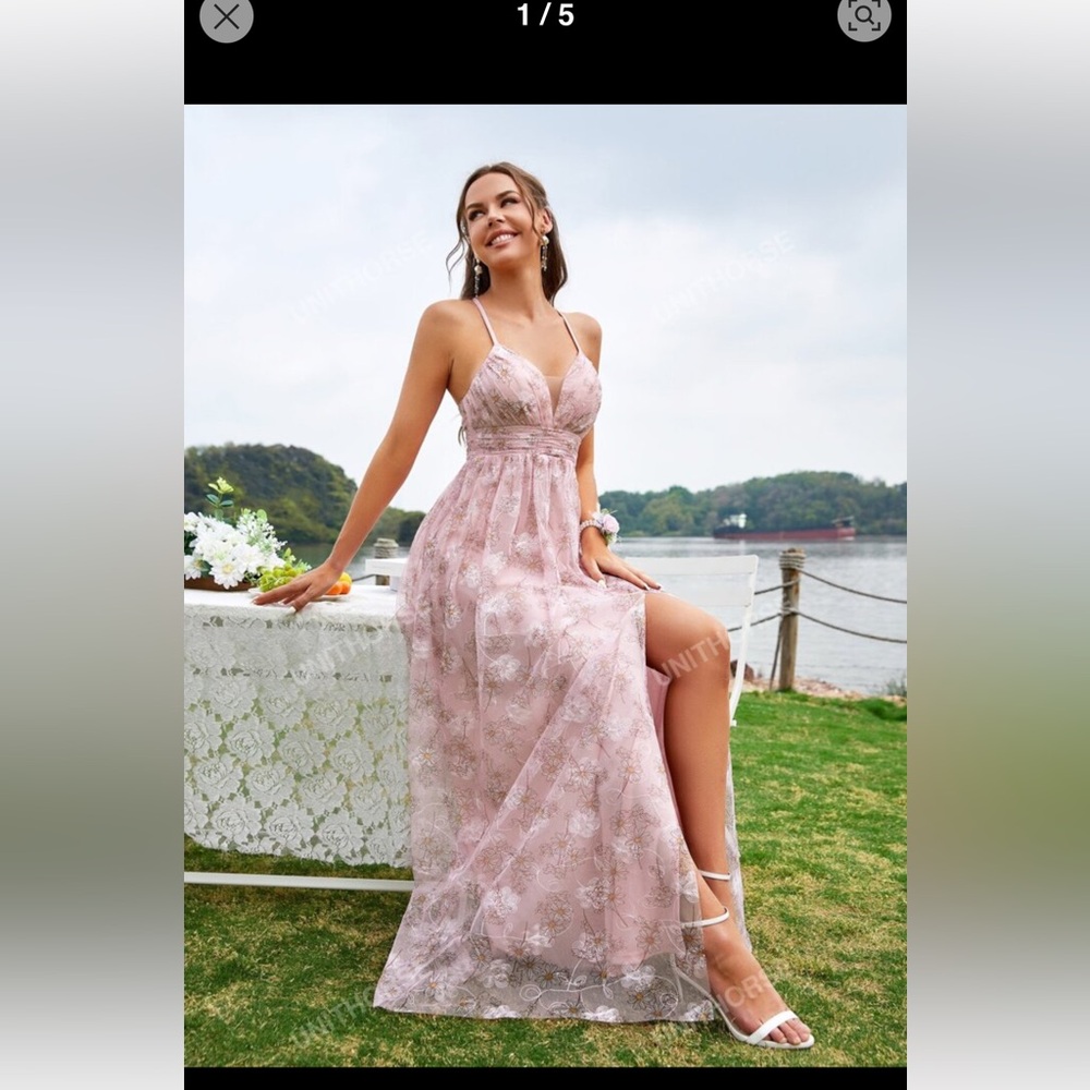 Elegant Pink Floral Maxi Dress